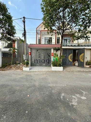 Hình ảnh Nhà Thổ Cư Ngay Trường Mầm Non Tinh Khôi CS3, DT 100m2, Giá 3.35 Tỷ