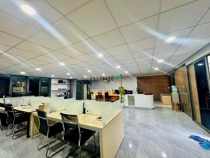 Hình ảnh Cho thuê kho và văn phòng cực đẹp 400m2, Đặng Thùy Trâm, Bình Thạnh