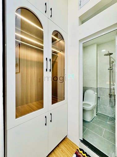 Hình ảnh Bán nhà đẹp Quận 10 Cách Mạng Tháng 8, DTSD 70m2, 3 PN, nhỉnh 3 tỷ