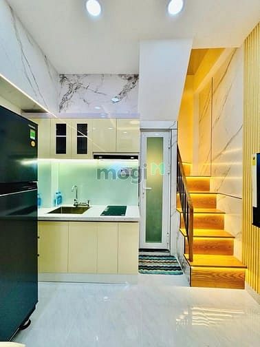 Hình ảnh Bán nhà đẹp Quận 10 Cách Mạng Tháng 8, DTSD 70m2, 3 PN, nhỉnh 3 tỷ