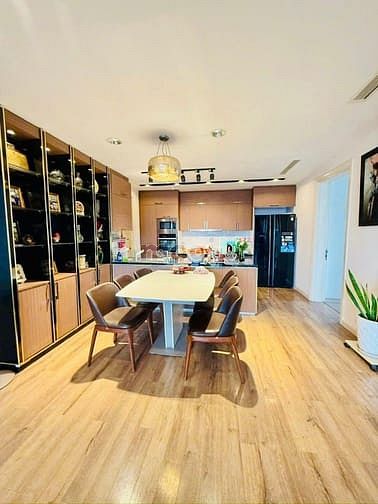 Hình ảnh BÁN CANTAVIL HOÀN CẦU   ✔️Địa chỉ: 600A Điện Biên Phủ, P Thạnh Mỹ Tây