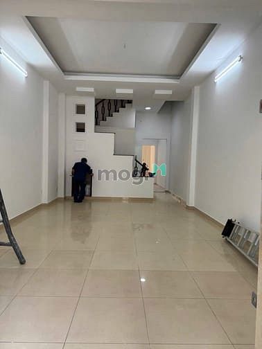 Hình ảnh Cho thuê nhà khu Tên Lửa 🚀 25triệu
