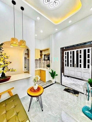 Hình ảnh 🔥 Nhà đẹp ngay lô góc thế này mà chỉ có nhỉnh 2 tỷ 📍 Phường 15_ TB