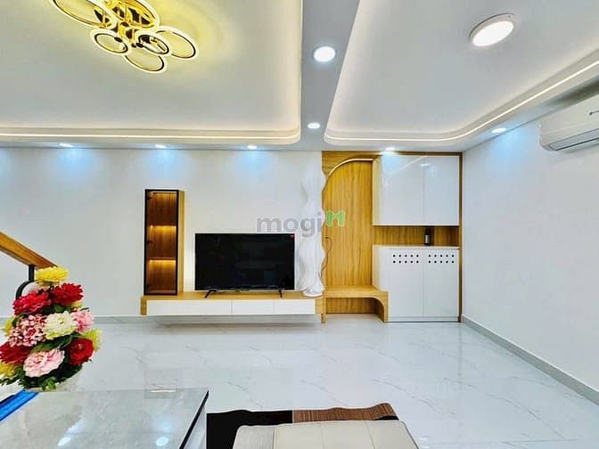 Hình ảnh [ 2 Tỷ 175] Nhà 3 Tầng - sau căn Mặt Tiền Ngô Nhân Tịnh và Vũ Tùng BTH
