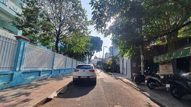 Hình ảnh Khuôn Đất Siêu Đẹp 327m2 Khu Biệt Thự Đường Nội Bộ 10m P.12 Q.10