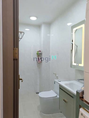 Hình ảnh Bán tầng trệt chung cư Him Lam Nam Khánh Q.8 - 110m2, giá 8,3 tỷ