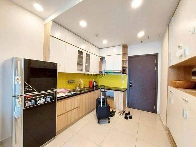Hình ảnh Chung cư Hoa Sen, Lạc Long Quân, Q11: 2p ngủ, nhà mới, 11tr/th