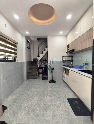 Hình ảnh ĐẨY GẤP con em Phạm Văn Chiêu, P14, Gò Vấp, SHR, 1tỷ640 ( TL)
