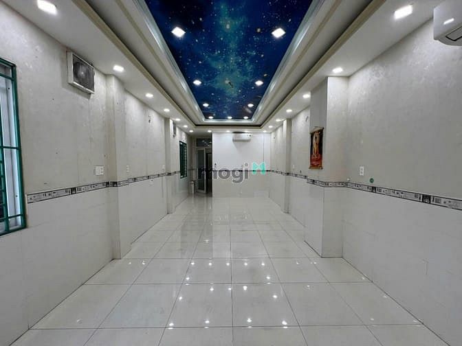 Hình ảnh Nhà mặt tiền đường Hà Huy Giáp, Quận 12. Giấy tờ pháp lý đầy đủ.