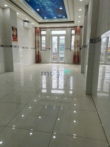 Hình ảnh Nhà mặt tiền đường Hà Huy Giáp, Quận 12. Giấy tờ pháp lý đầy đủ.
