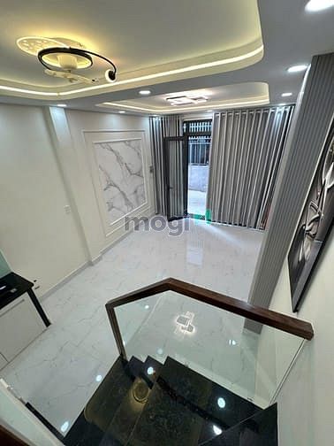 Hình ảnh Siêu Phẩm MỚI-FULL Nội Thất- Mini nhỉnh 4 TỶ- ngay Cách Mạng Tháng 8