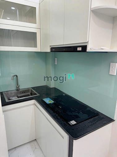 Hình ảnh Siêu Phẩm MỚI-FULL Nội Thất- Mini nhỉnh 4 TỶ- ngay Cách Mạng Tháng 8