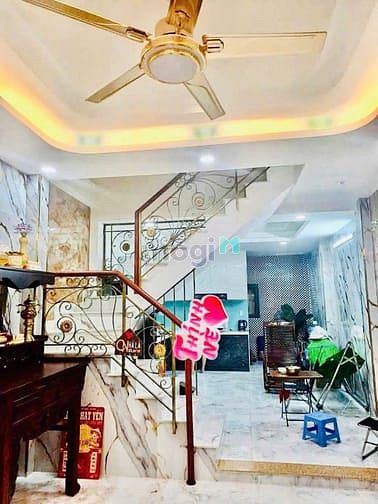Hình ảnh Gấp định cư 10 tỷ giảm về 9 tỷ - Bán siêu phẩm 4 tầng xe hơi vào nhà