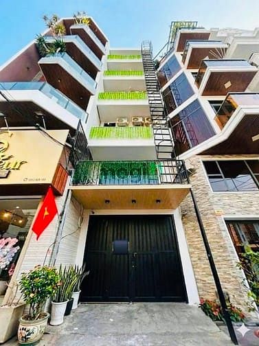 Hình ảnh Bán nhà CHDV 70 phòng THANG MÁY 100/82A Đường số 3 P9 Gò Vấp