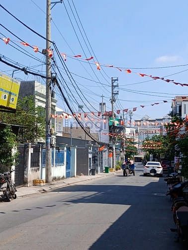 Hình ảnh Bán Đất thổ cư Quận 2 mặt tiền đường 16m ngang 9m xd cao tầng