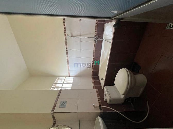 Hình ảnh Nhà nguyên căn 3PN, 3WC - 1 Phòng Khách - 1 Phòng bếp