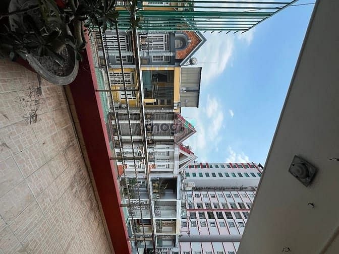 Hình ảnh Nhà nguyên căn 3PN, 3WC - 1 Phòng Khách - 1 Phòng bếp