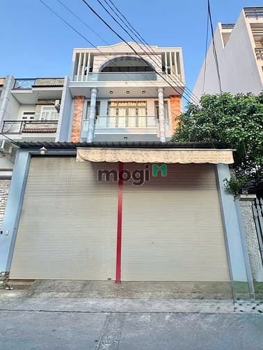 Hình ảnh Nhà 8x20 4 tầng Đường Lê Văn Quới, hẻm rộng