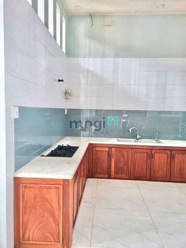 Hình ảnh Nhà 8x20 4 tầng Đường Lê Văn Quới, hẻm rộng