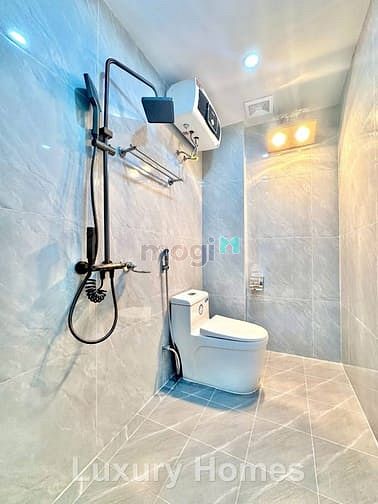 Hình ảnh RA ĐI Trần Nguyên Hãn, xóm củi, TPHCM, SHR, 2tỷ615