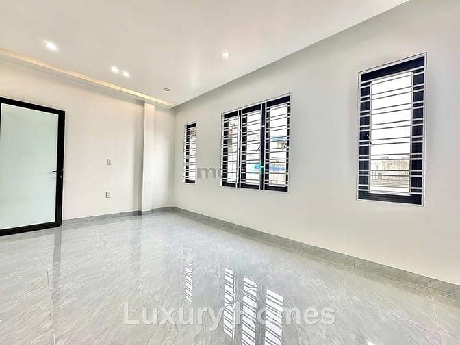 Hình ảnh RA ĐI Trần Nguyên Hãn, xóm củi, TPHCM, SHR, 2tỷ615