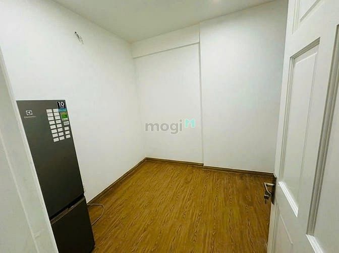 Hình ảnh Chung cư Bàu cát, Căn góc, 2PN, 2WC, Sẵn Máy Lạnh, 10tr/th, Bancong.