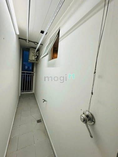 Hình ảnh Chung cư Bàu cát, Căn góc, 2PN, 2WC, Sẵn Máy Lạnh, 10tr/th, Bancong.
