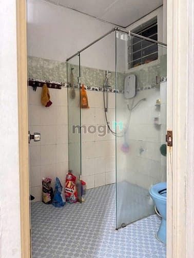 Hình ảnh Chung cư Bàu cát, Căn góc, 2PN, 2WC, Sẵn Máy Lạnh, 10tr/th, Bancong.