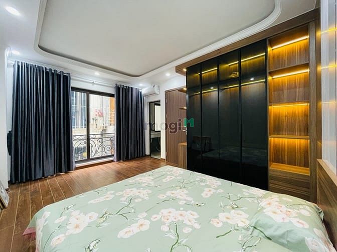 Hình ảnh Bán nhà Quận Tân Phú đường 10m, 72m2, 6 tầng thang máy, nhỉnh 11 tỷ TL