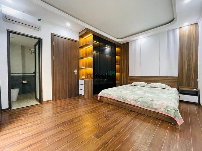 Hình ảnh Bán nhà Quận Tân Phú đường 10m, 72m2, 6 tầng thang máy, nhỉnh 11 tỷ TL