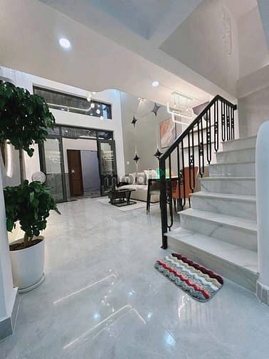 Hình ảnh ĐỈNH NÓC em Võ Duy Ninh-P22- Bình Thạnh, SHR,2 tỷ 720