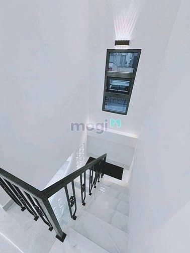 Hình ảnh ĐỈNH NÓC em Võ Duy Ninh-P22- Bình Thạnh, SHR,2 tỷ 720