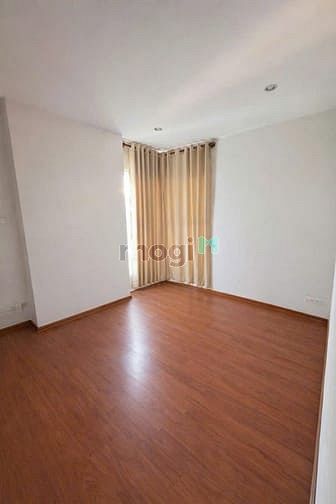 Hình ảnh Phúc Yên 1 107m2,3pn sổ hồng sẵn chỉ 4ty5