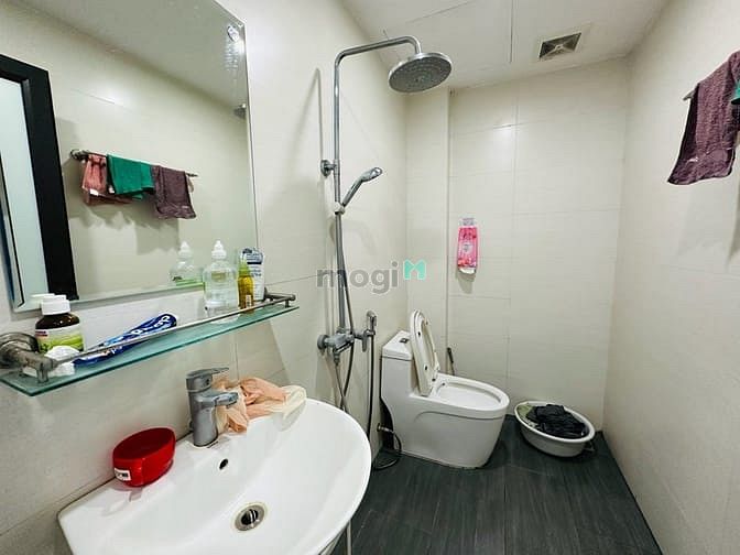 Hình ảnh Bán nhà phố Cổ Linh -Long Biên ,40m2x5 T,Ô tô Tránh .12,5 tỷ