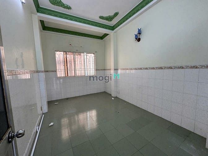 Hình ảnh Bán nhà đường Hà Tôn Quyền Q.5 ( 3m x 9m ) chỉ 5,99 tỉ