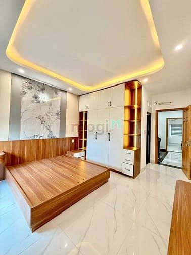 Hình ảnh Nhà thuê, 5 Tầng 5PN 6WC, Thang Máy, Đường Hương Lộ 2