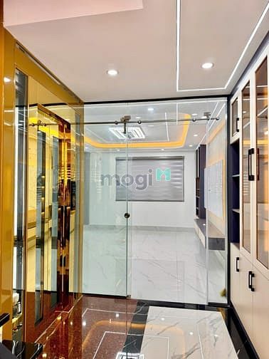 Hình ảnh Nhà thuê, 5 Tầng 5PN 6WC, Thang Máy, Đường Hương Lộ 2