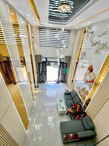 Hình ảnh Nhà thuê, 5 Tầng 5PN 6WC, Thang Máy, Đường Hương Lộ 2