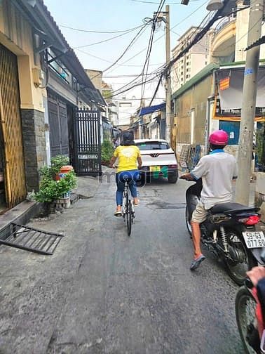 Hình ảnh Lô đất thổ cư sổ hồng riêng hẻm xe hơi Phan Văn Hớn, Quận 12, 10x13m