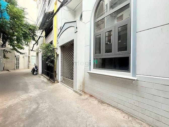 Hình ảnh [Phường Bàn Cờ – Cư Xá Đô Thành] Nhà 5m Ngang – 4 Tầng – HXH – 9.2 Tỷ