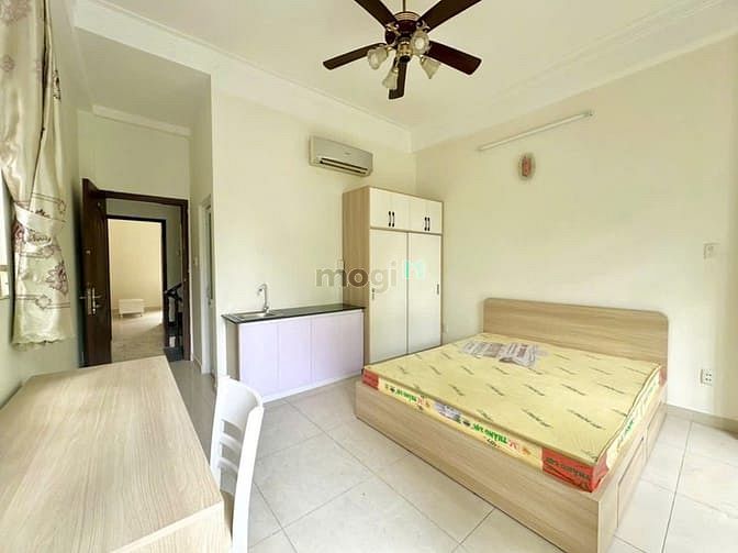 Hình ảnh Thảo Điền phòng ban công, đầy đủ nột thất