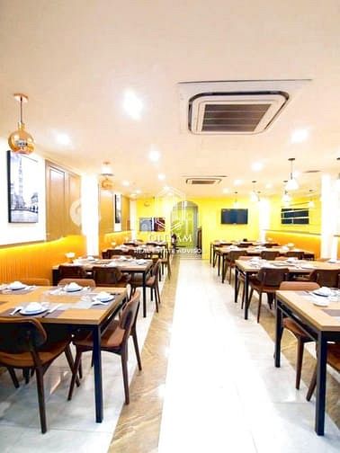 Hình ảnh Giá RẺ - Cho thuê Nhà 4 Hồ Xuân Hương, Quận 3 - DT 5.5x20m, 3TẦNG