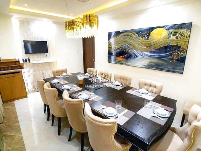 Hình ảnh Giá RẺ - Cho thuê Nhà 4 Hồ Xuân Hương, Quận 3 - DT 5.5x20m, 3TẦNG