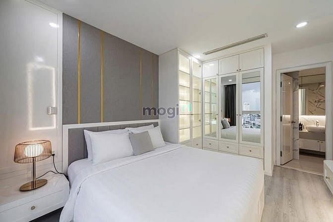 Hình ảnh 2 Tỷ 2 ,sỡ hữu CH 55m2-2pn view MT, full NT,SHR 80%,Nguyễn Bỉnh Kiêm