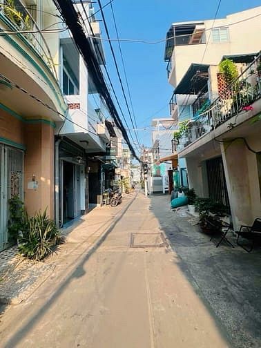 Hình ảnh Cho thuê nhà phan đăng lưu, 3x18m, 1 trệt, 1 lửng, 1 lầu, 2pn, 2wc,