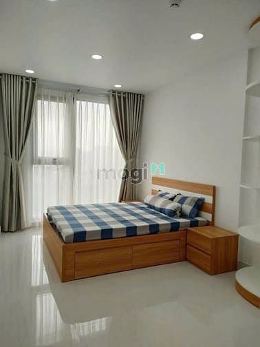Hình ảnh C/c Bàu Cát, Hồng Lạc, TB: 2p ngủ, NTCB, 10,5tr/th, 75m2, Căn góc.
