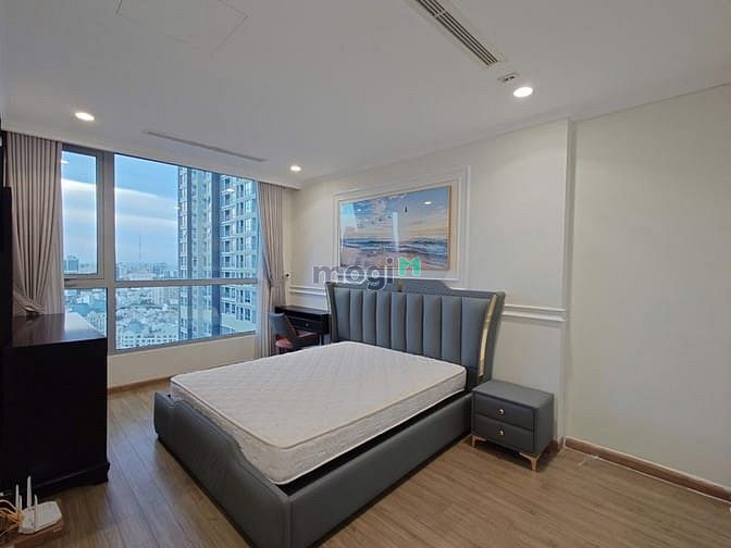Hình ảnh ( CHUẨN )CH Phạm Văn Đồng 60m2/2 tỷ 4 ,SHR,full NT, Bank vay 80%.