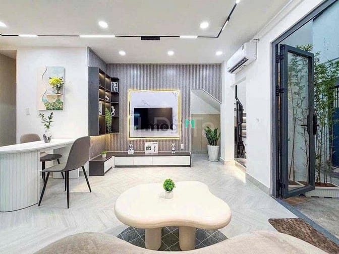 Hình ảnh Đẳng Cấp 5 Sao 62m2/ 2 tỷ 5 SHR,Dọn ở,Mới,Vay 80%. MT Phạm Văn Đồng