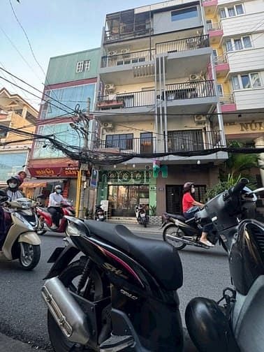 Hình ảnh Bán Tòa Nhà CHDV mặt tiền 3 Núi Thành ngay Etown Cộng Hòa