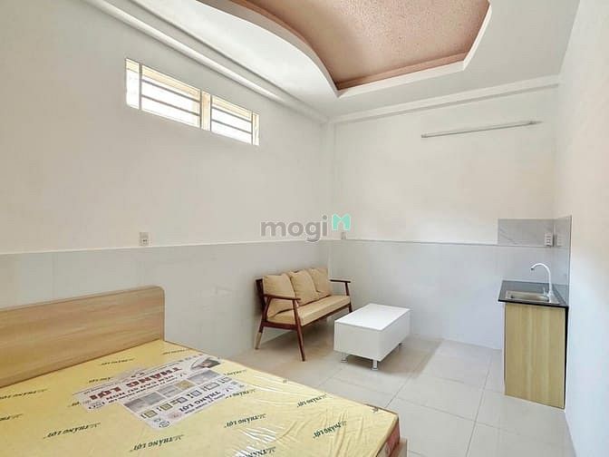 Hình ảnh Phòng Thảo Điền đủ nội thất, wc riêng